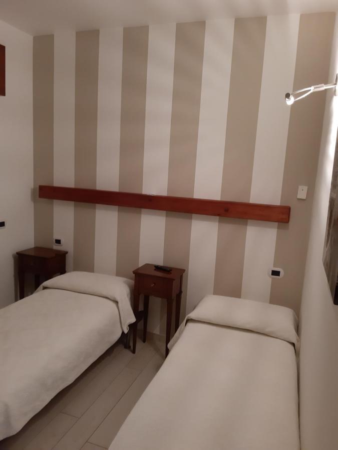 Sweet Appartment Di Guido Πεσκιέρα ντελ Γκάρντα Εξωτερικό φωτογραφία