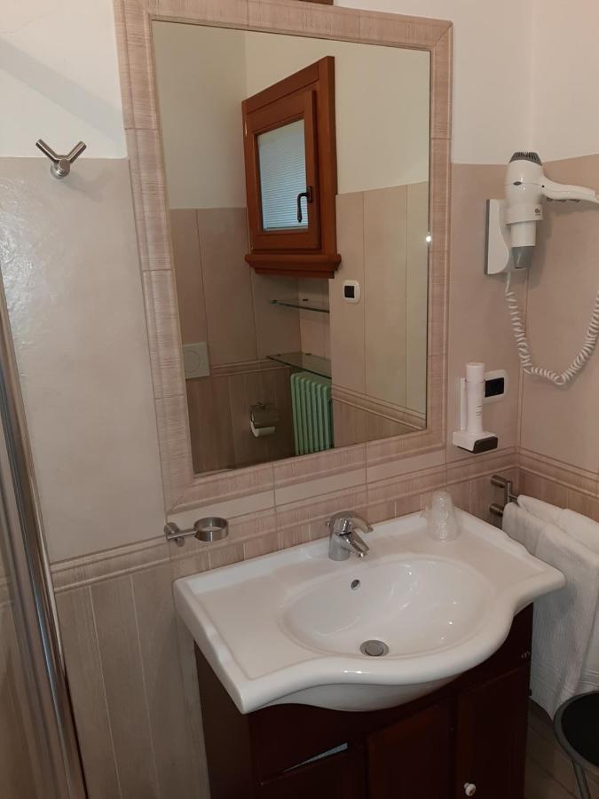 Sweet Appartment Di Guido Πεσκιέρα ντελ Γκάρντα Εξωτερικό φωτογραφία